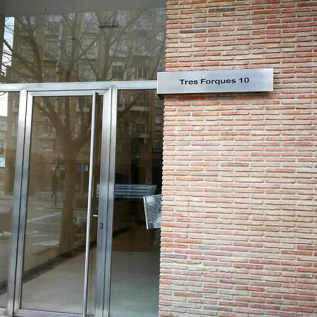 Tres Forques Apartman
